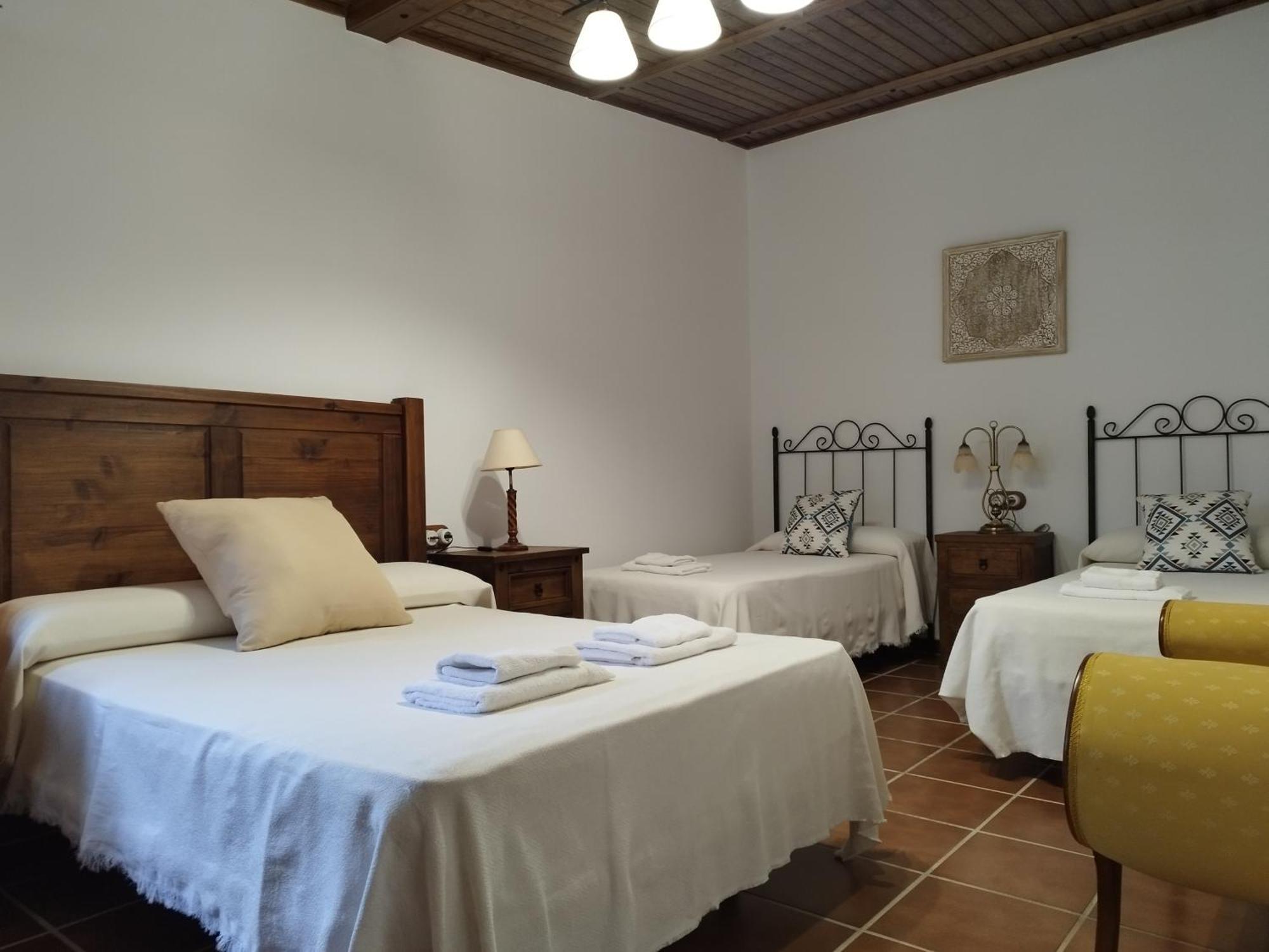 Vivienda Rural Los Madronos Malcocinado  Exteriér fotografie